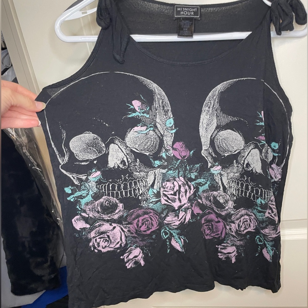 Double skull and roses tied at shoulder tank top